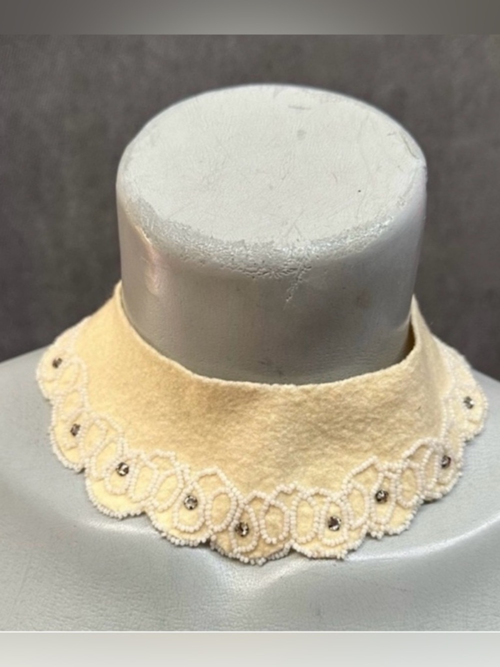 Vintage collar necklace w/ rhinestones Victorian